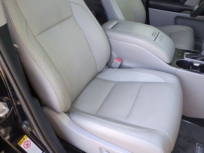 Toyota Highlander Limited 2019