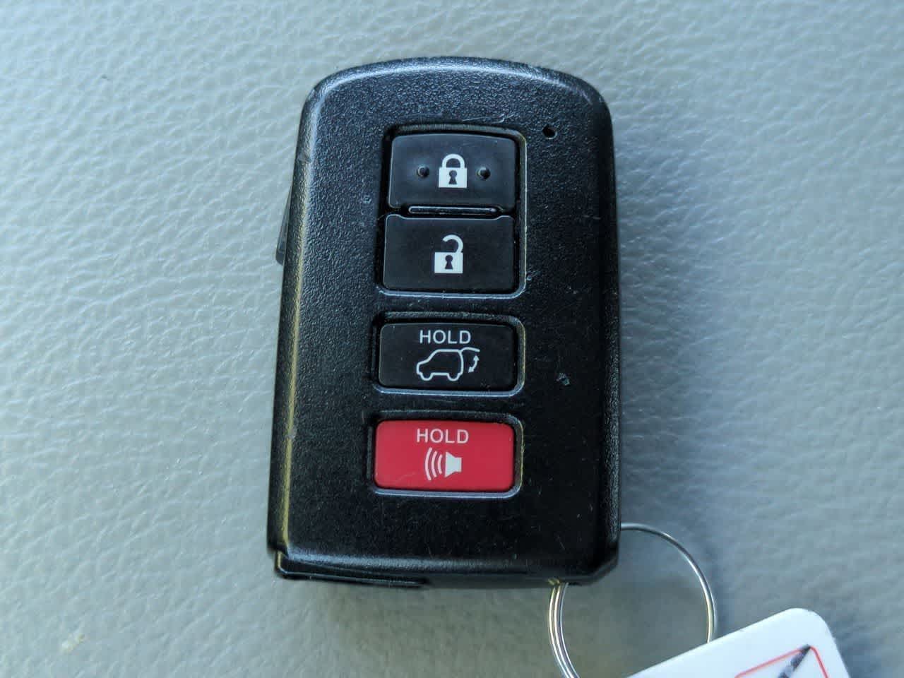 Toyota Highlander Limited 2019