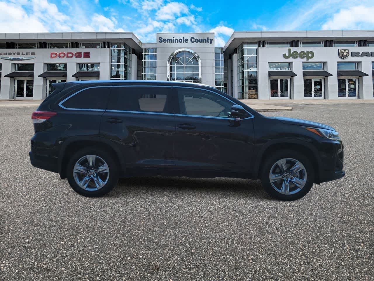 Toyota Highlander Limited 2019