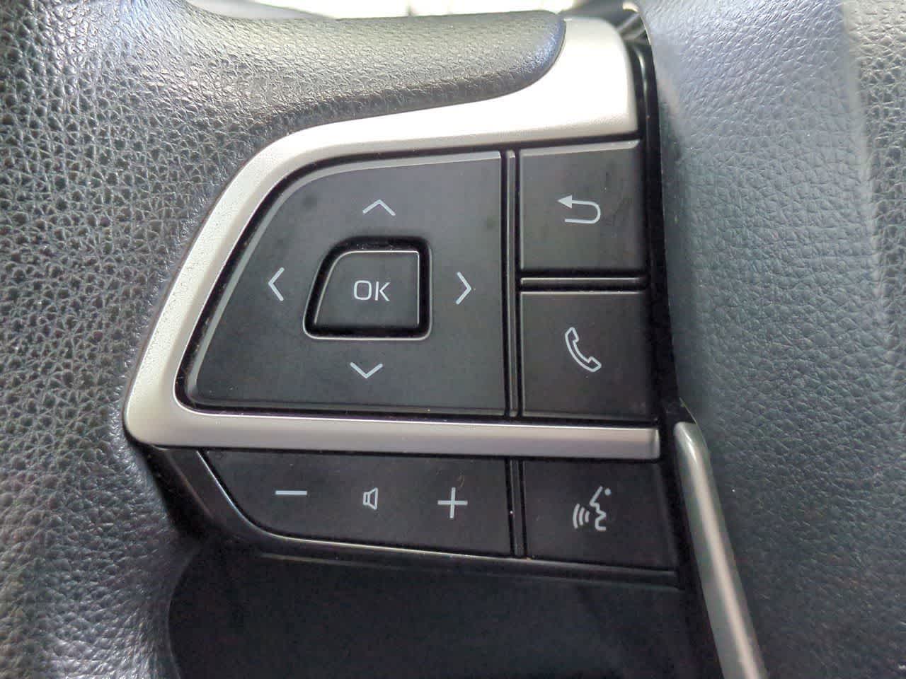 Toyota Highlander L 2023