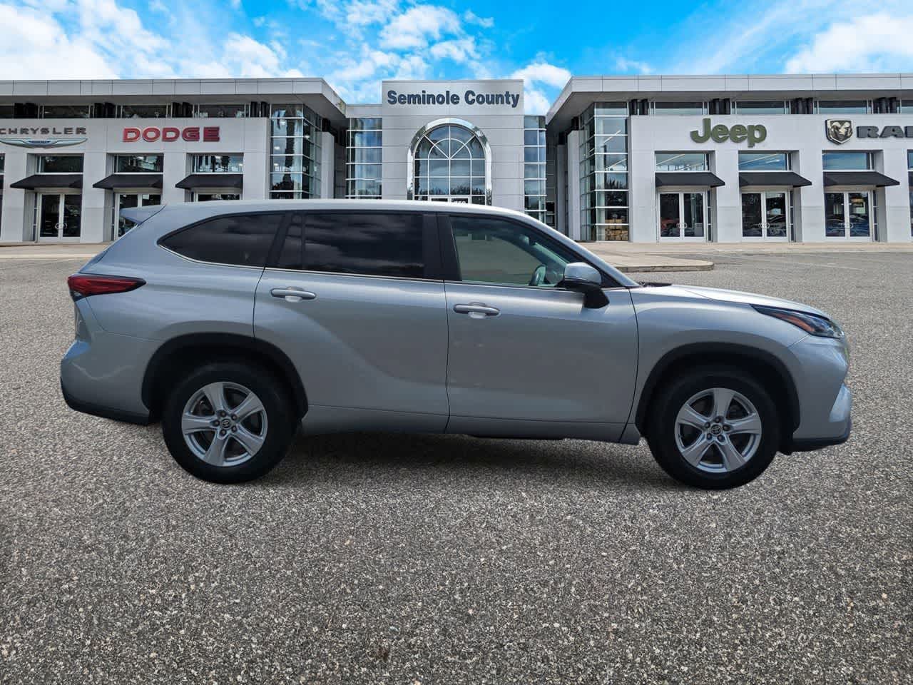 Toyota Highlander L 2023