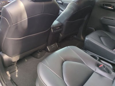 Toyota Highlander XLE 2024