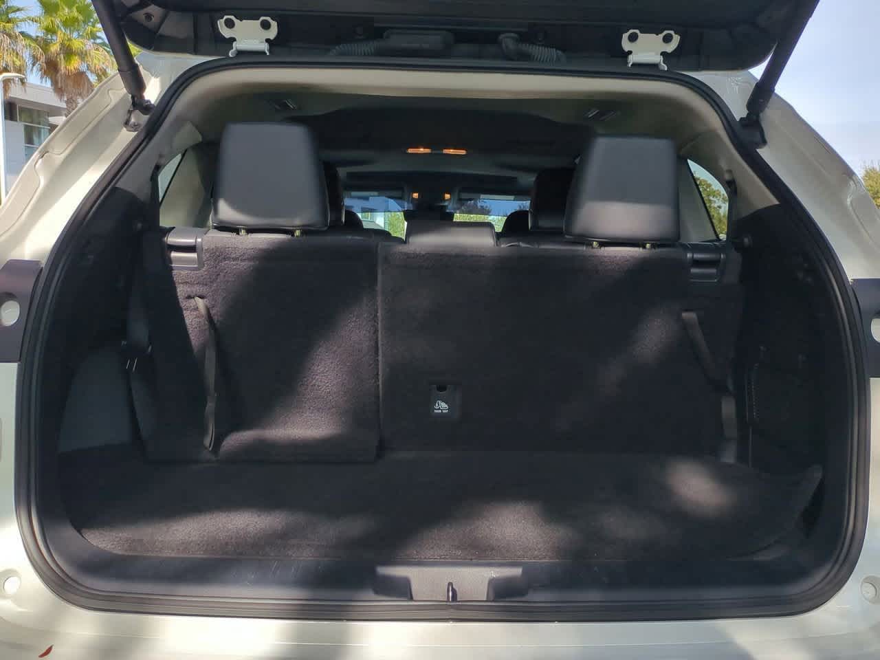 Toyota Highlander XLE 2024