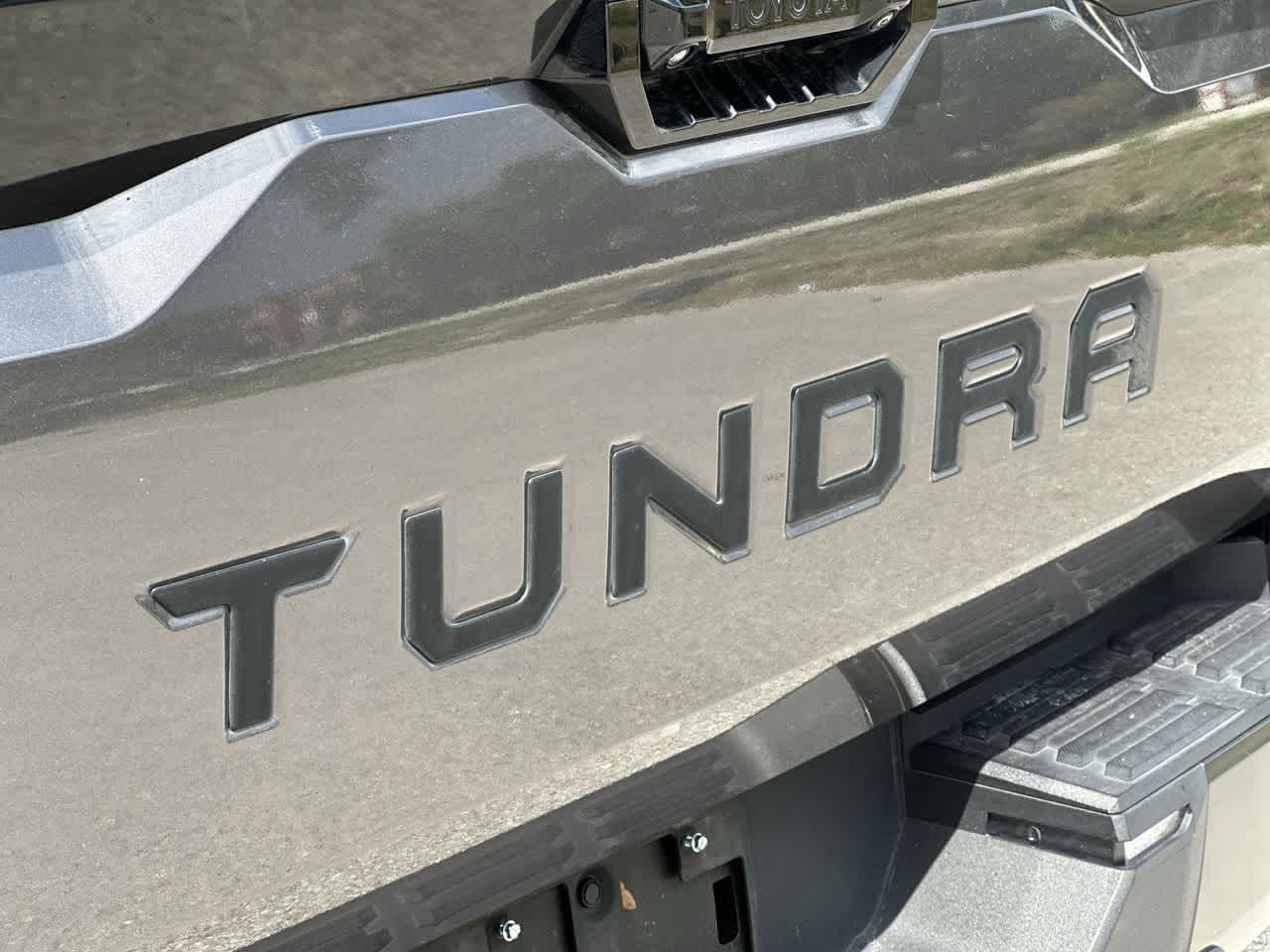 Toyota Tundra Hybrid Platinum 2022