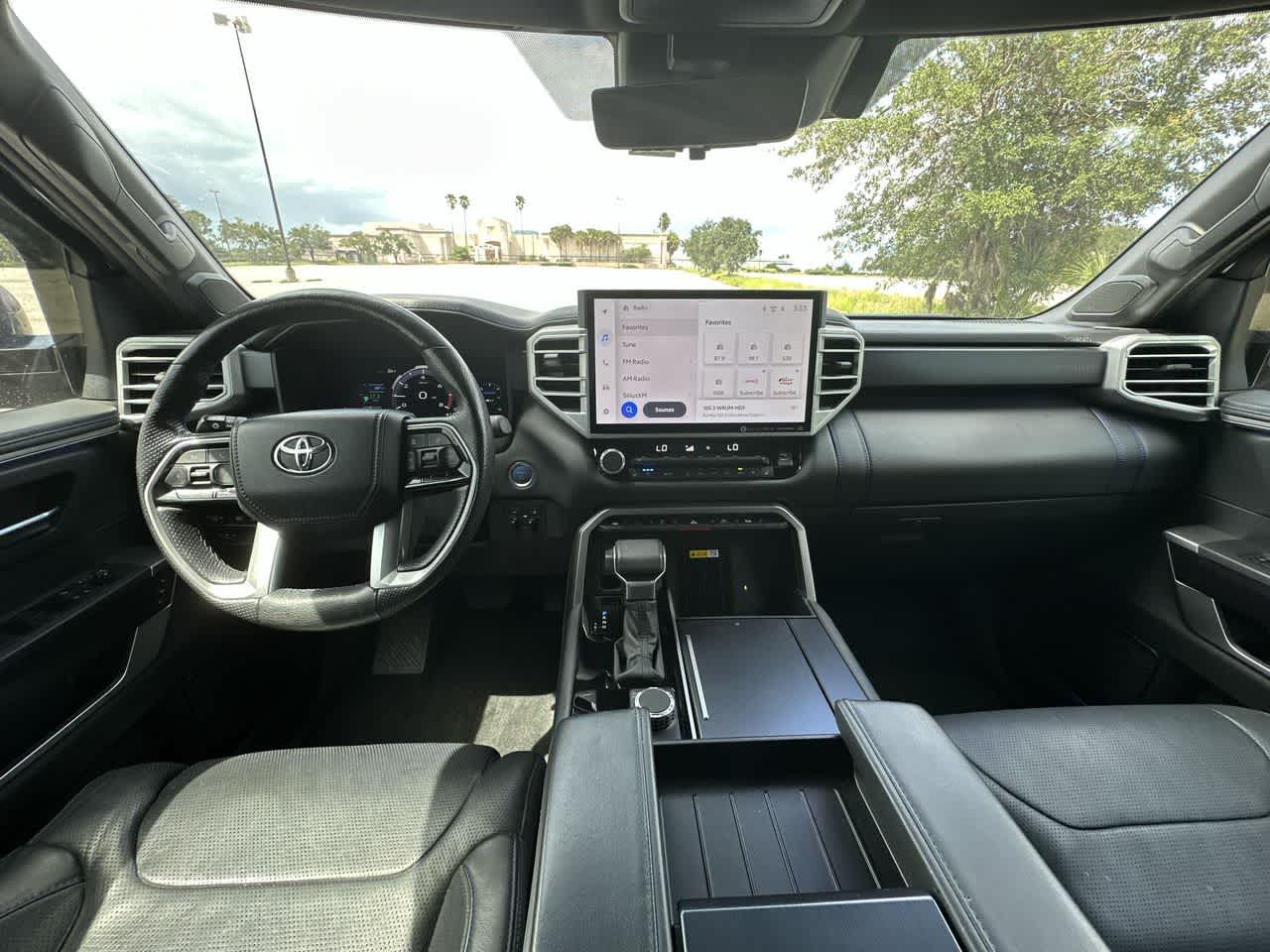 Toyota Tundra Hybrid Platinum 2022