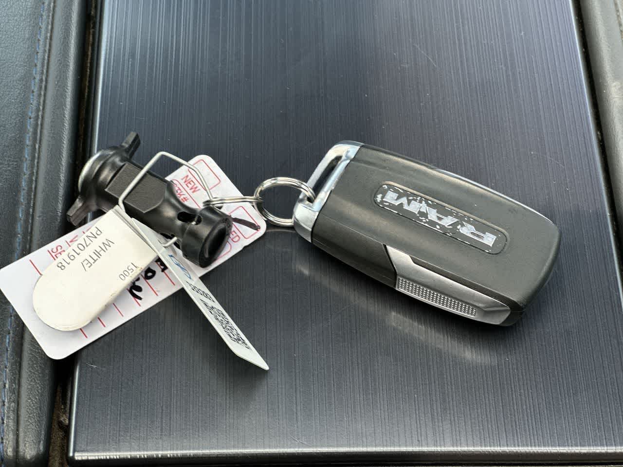 Toyota Tundra Hybrid Platinum 2022