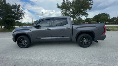 Toyota Tundra Hybrid Platinum 2022