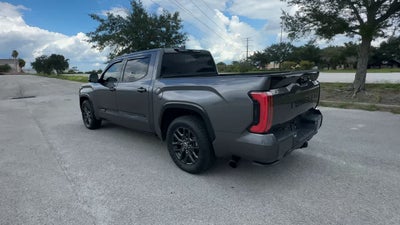 Toyota Tundra Hybrid Platinum 2022