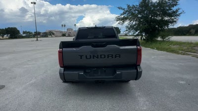Toyota Tundra Hybrid Platinum 2022