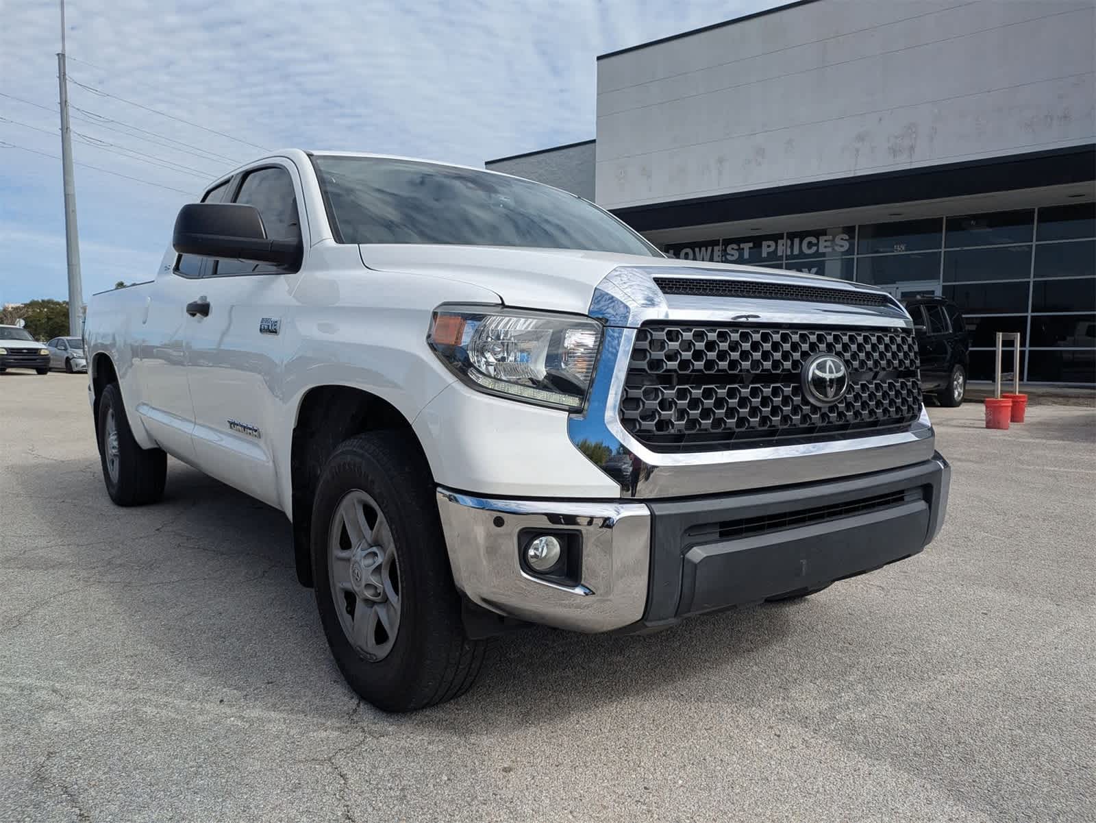 Toyota Tundra SR5 2021
