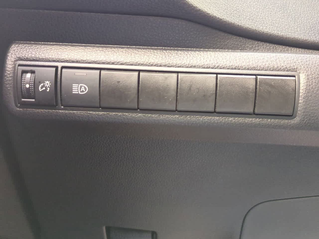 Toyota Corolla LE 2021