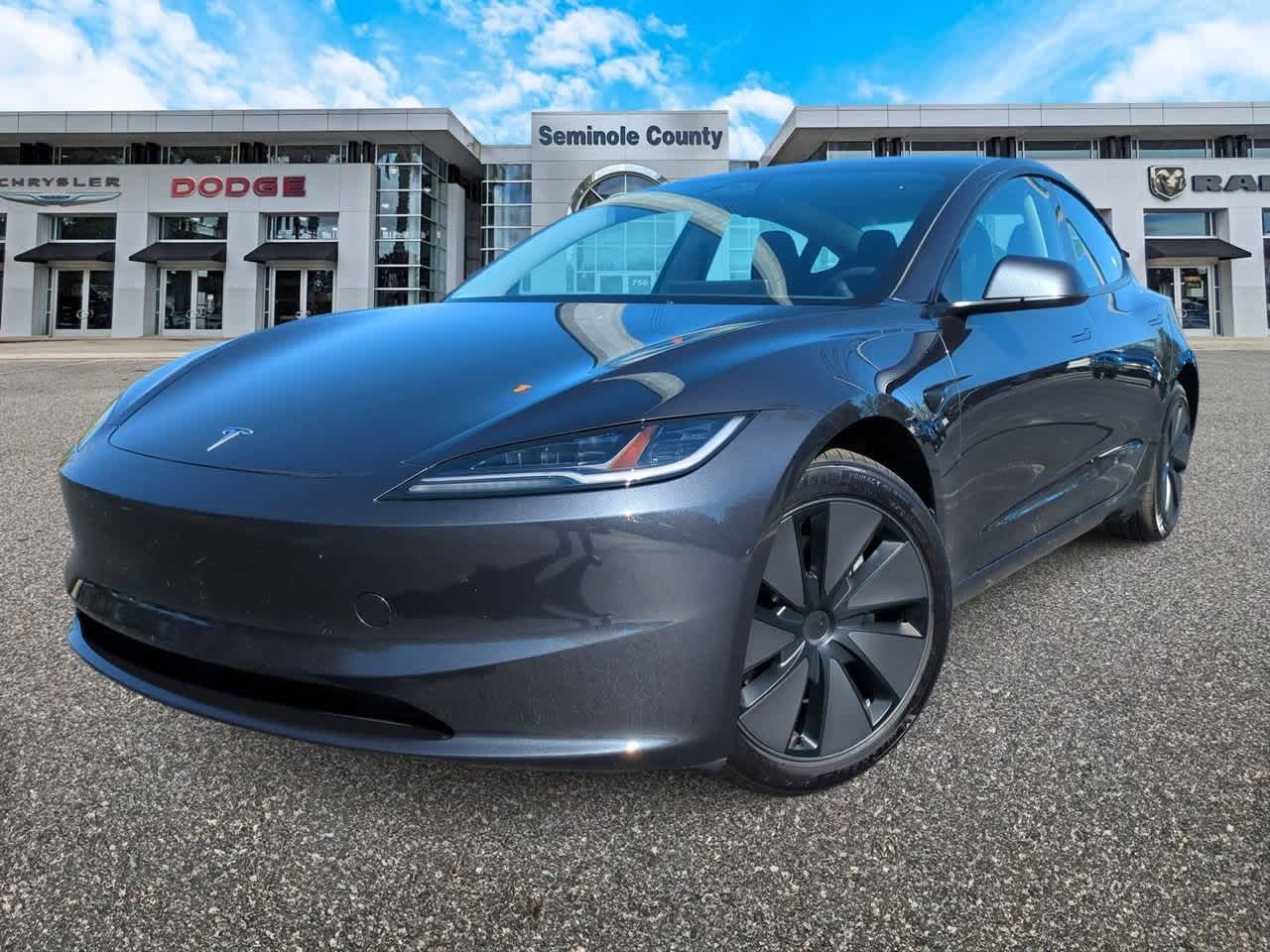 Tesla Model 3 Long Range con tracción trasera 2025