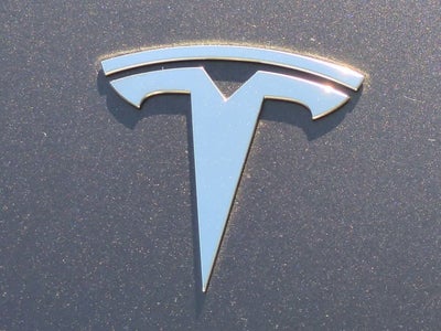Tesla Model 3 Long Range con tracción trasera 2025