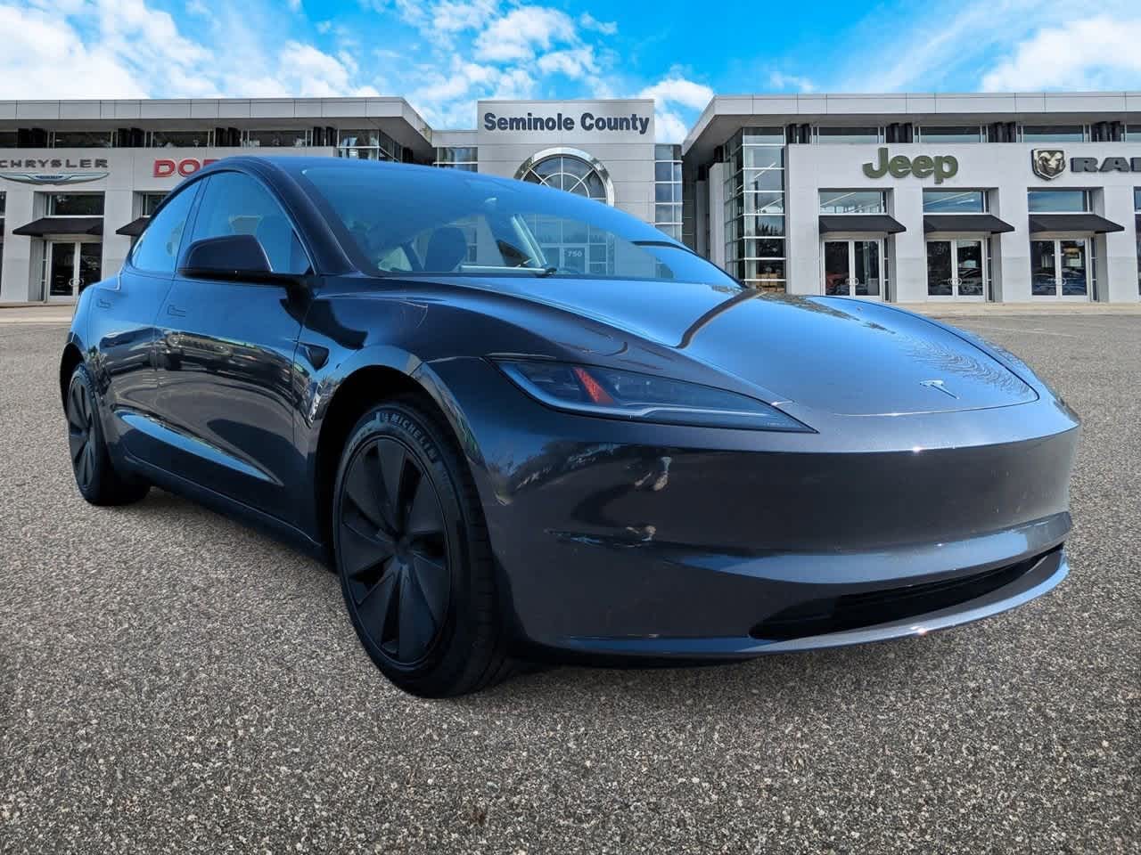Tesla Model 3 Long Range con tracción trasera 2025