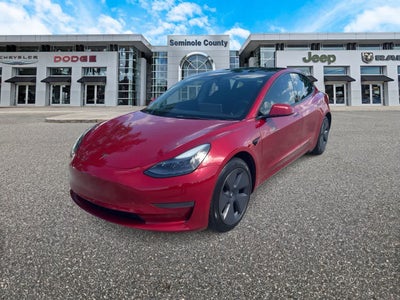 Tesla Model 3 de 2022 con tracción trasera