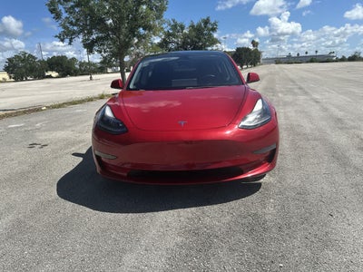 Tesla Model 3 de 2022 con tracción trasera