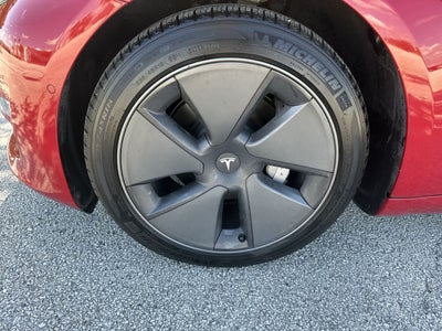 Tesla Model 3 de 2022 con tracción trasera