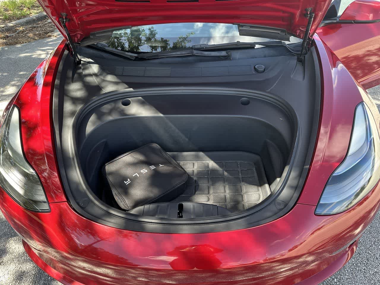 Tesla Model 3 de 2022 con tracción trasera