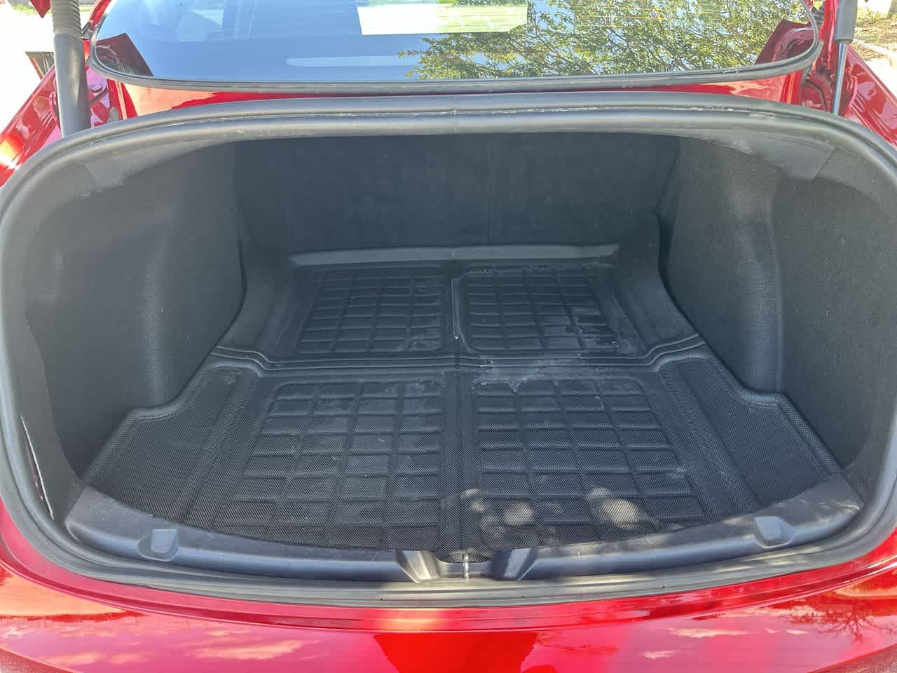 Tesla Model 3 de 2022 con tracción trasera