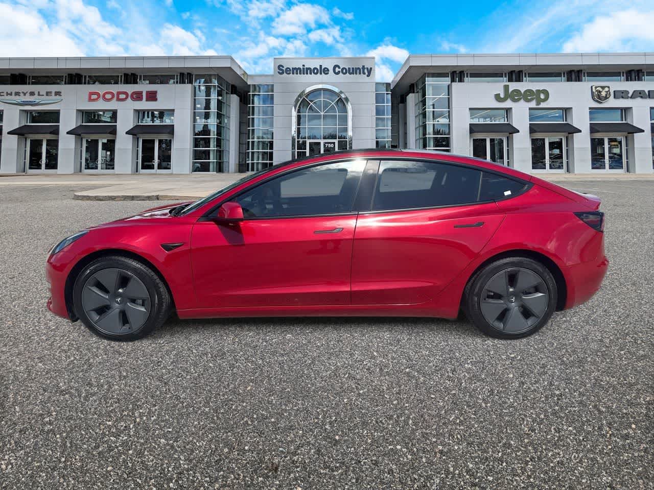 Tesla Model 3 de 2022 con tracción trasera