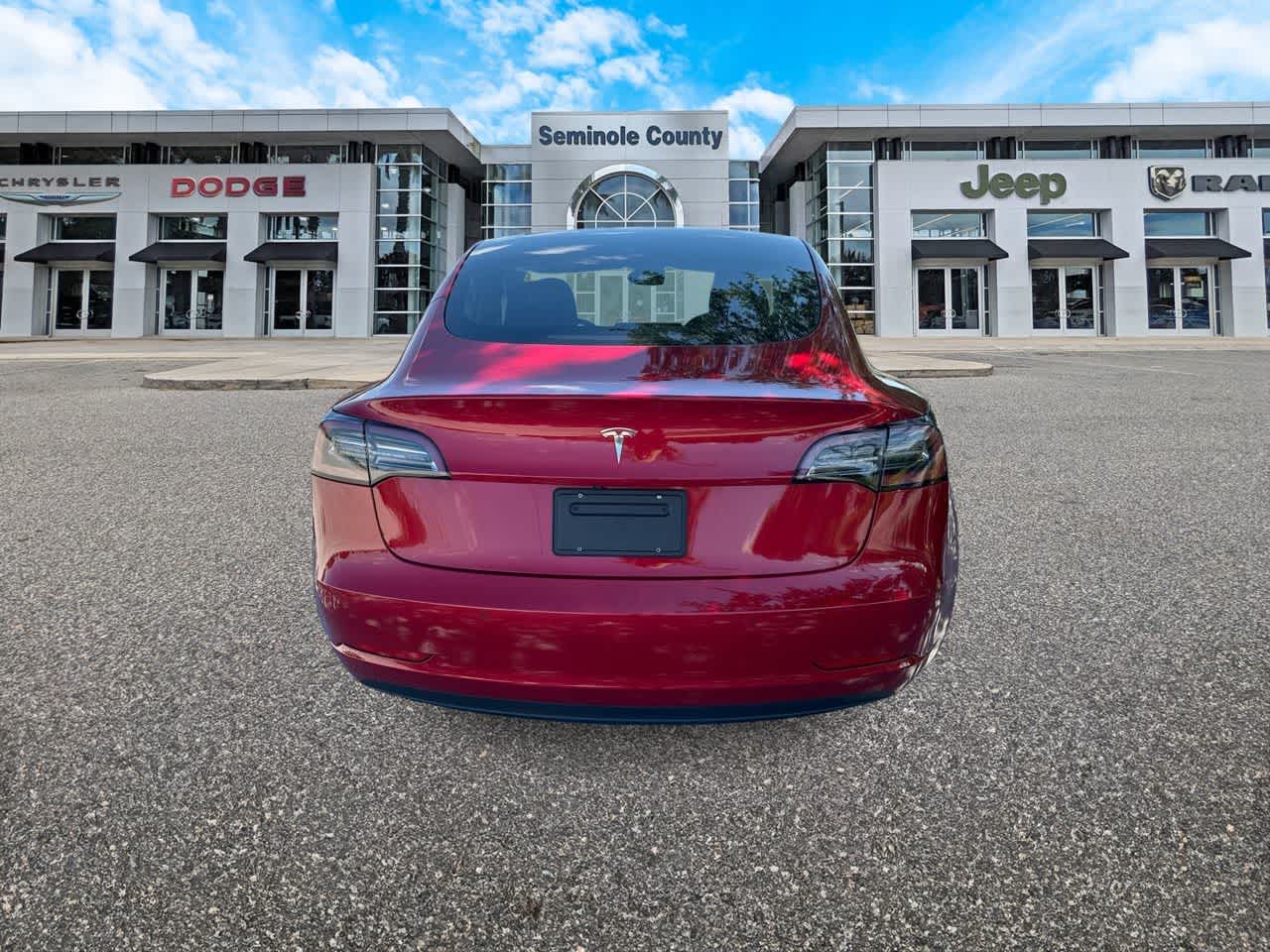 Tesla Model 3 de 2022 con tracción trasera