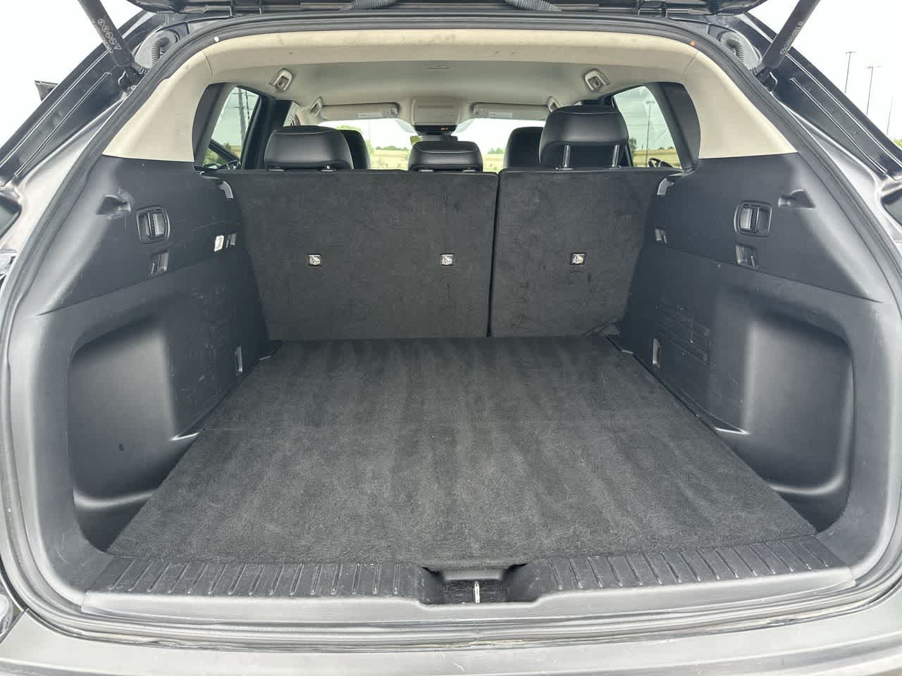 Mazda CX-50 2.5 S con paquete Preferred (2025)