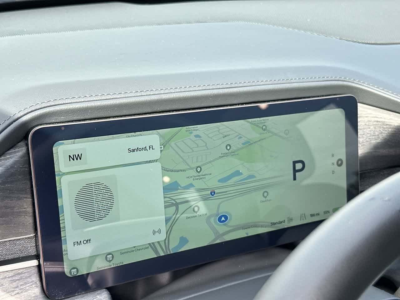 Rivian R1S Adventure 2024