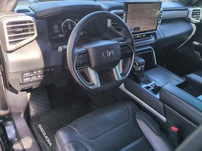 Toyota Sequoia Platinum 2023