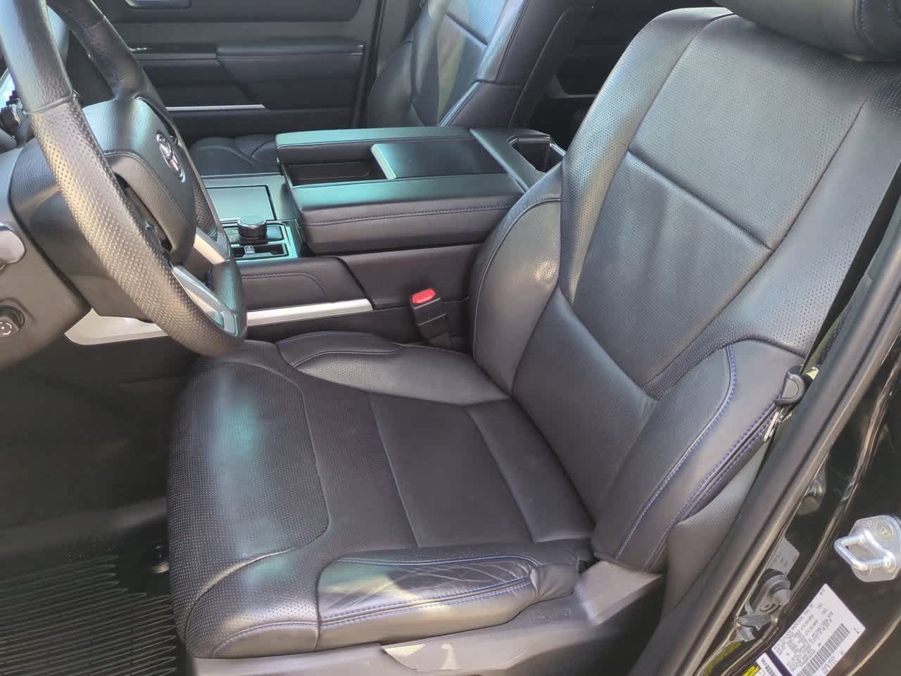 Toyota Sequoia Platinum 2023