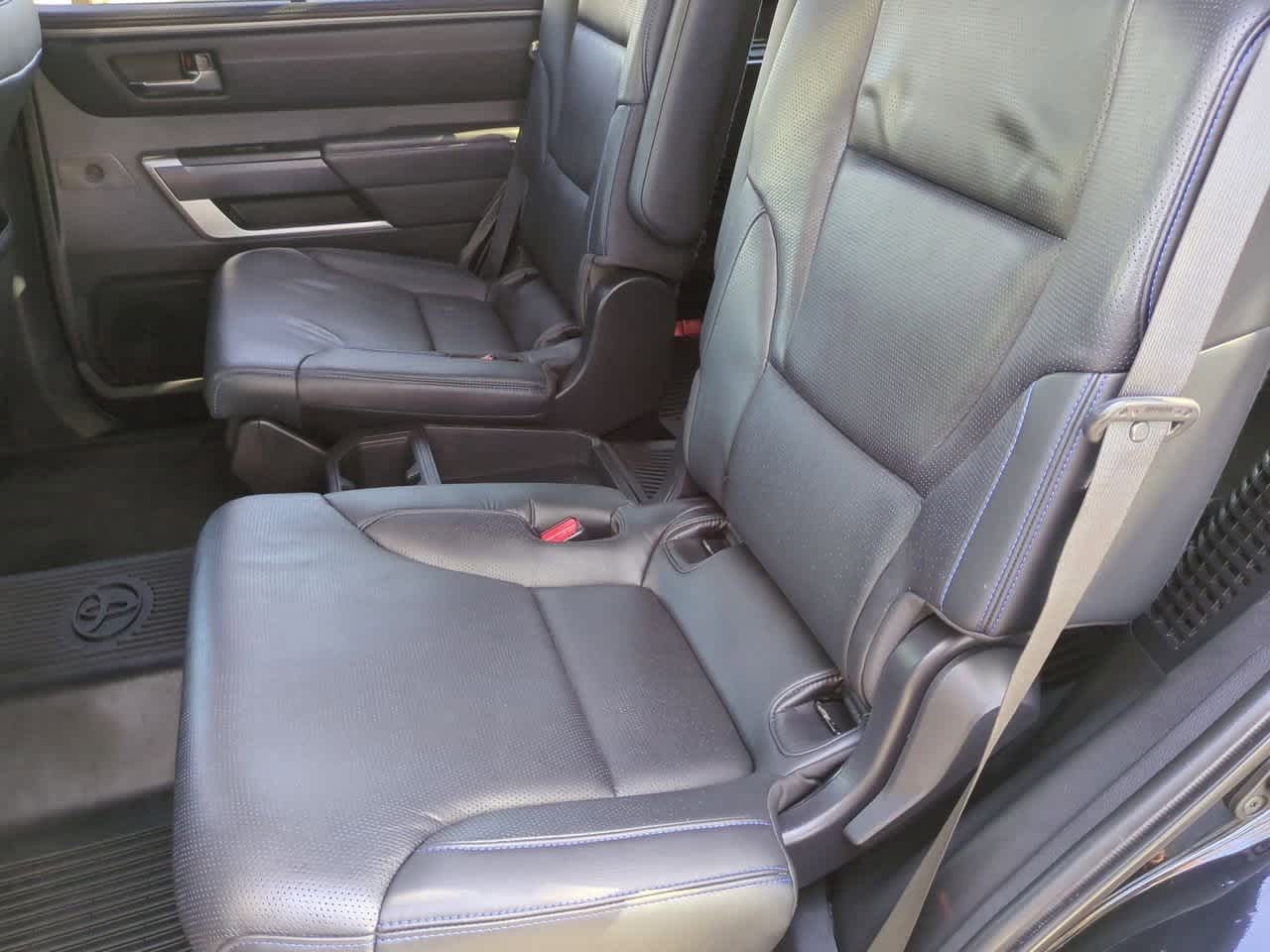 Toyota Sequoia Platinum 2023