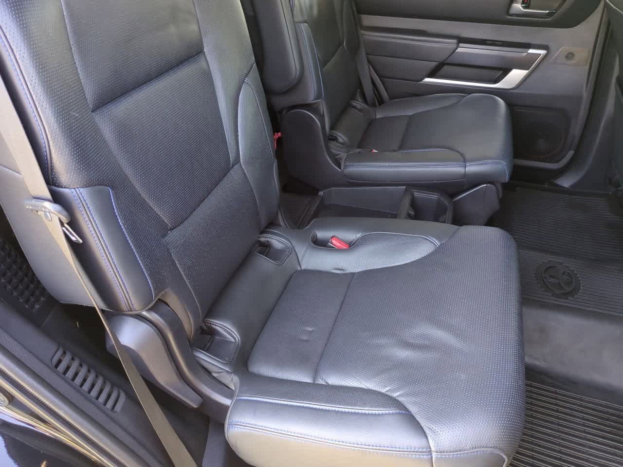 Toyota Sequoia Platinum 2023