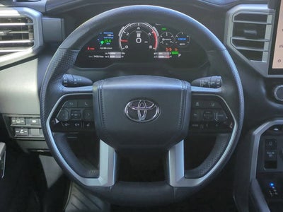 Toyota Sequoia Platinum 2023