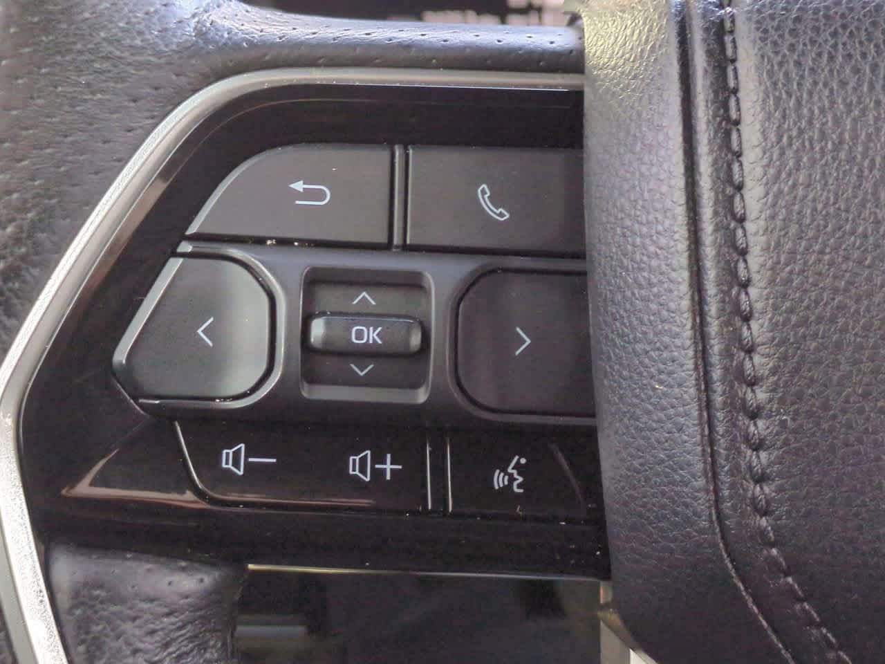 Toyota Sequoia Platinum 2023