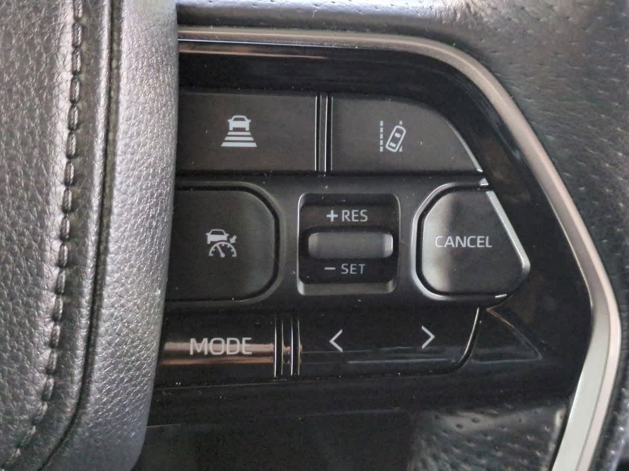 Toyota Sequoia Platinum 2023