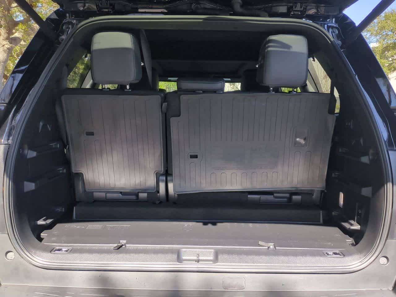 Toyota Sequoia Platinum 2023