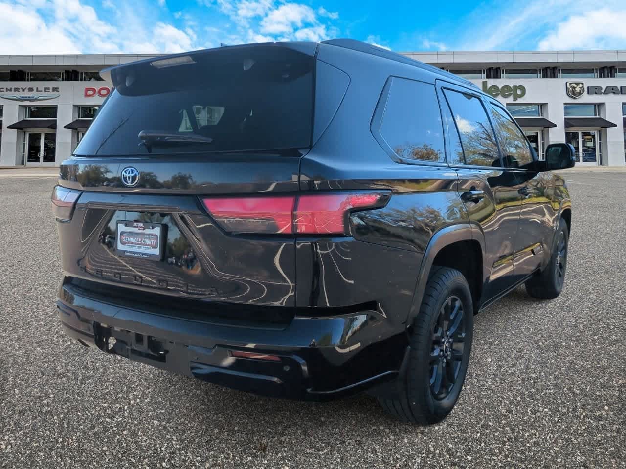 Toyota Sequoia Platinum 2023