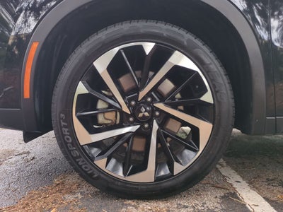 Mitsubishi Outlander SE 2.5 2WD 2024