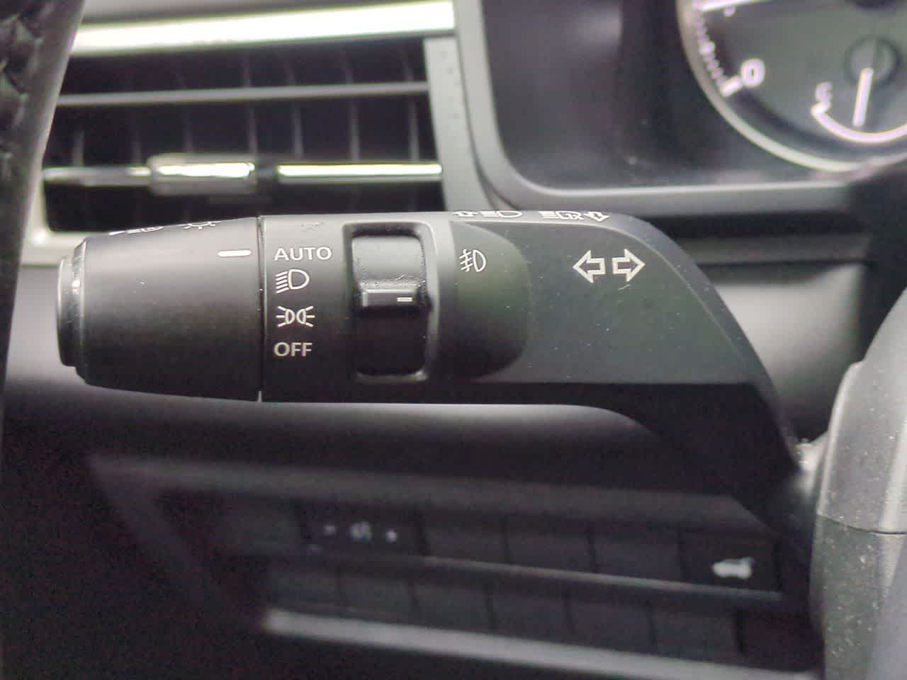 Mitsubishi Outlander SE 2.5 2WD 2024