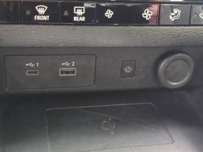 Mitsubishi Outlander SE 2.5 2WD 2024