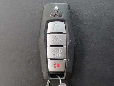 Mitsubishi Outlander SE 2.5 2WD 2024