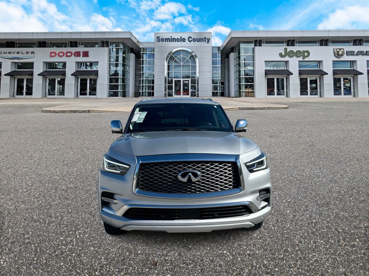 INFINITI QX80 LUXE 2019