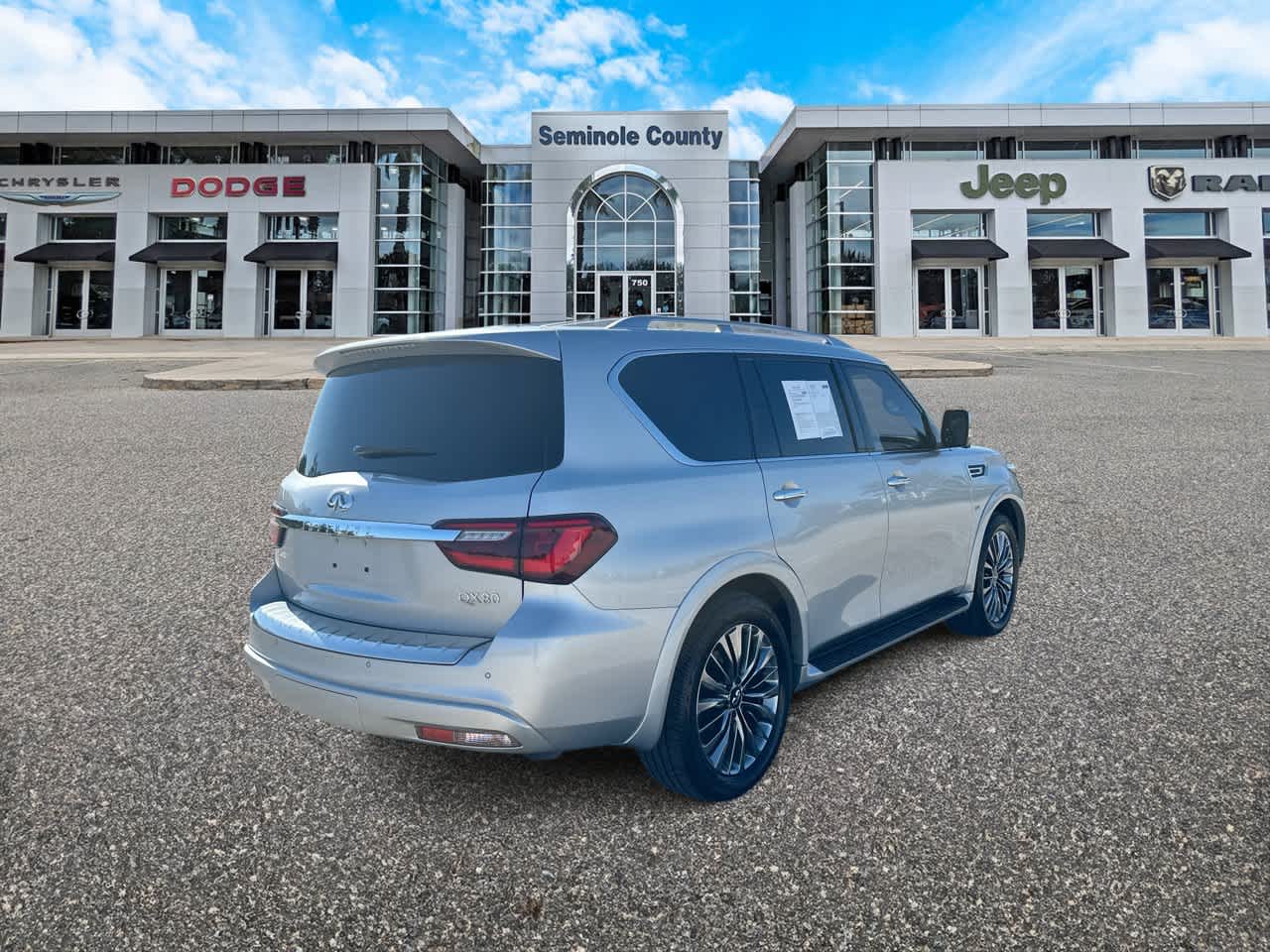 INFINITI QX80 LUXE 2019
