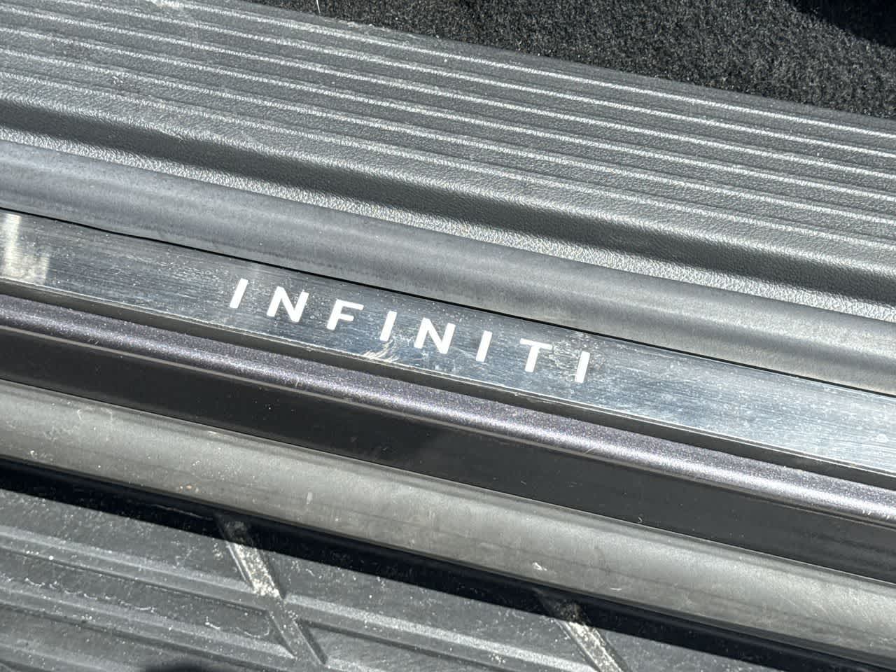 INFINITI QX80 LUXE 2025