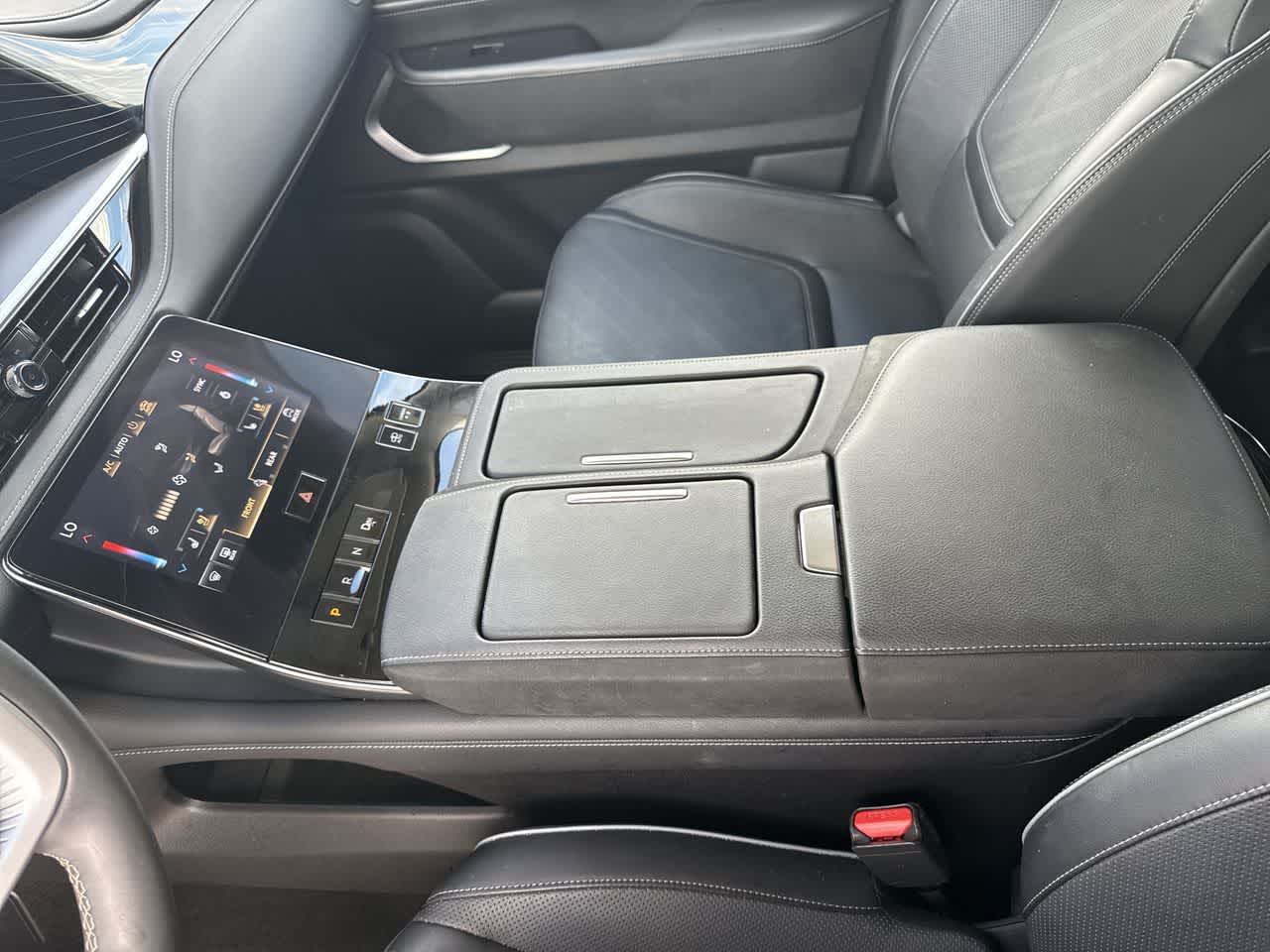 INFINITI QX80 LUXE 2025