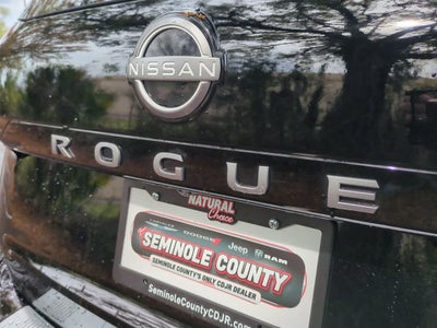 Nissan Rogue Platinum FWD 2025