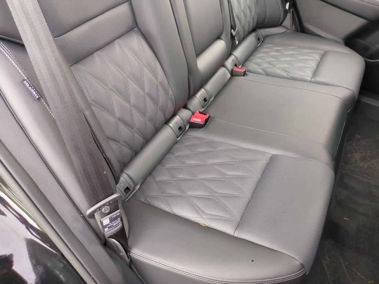 Nissan Rogue Platinum FWD 2025