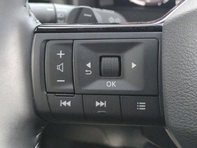 Nissan Rogue Platinum FWD 2025