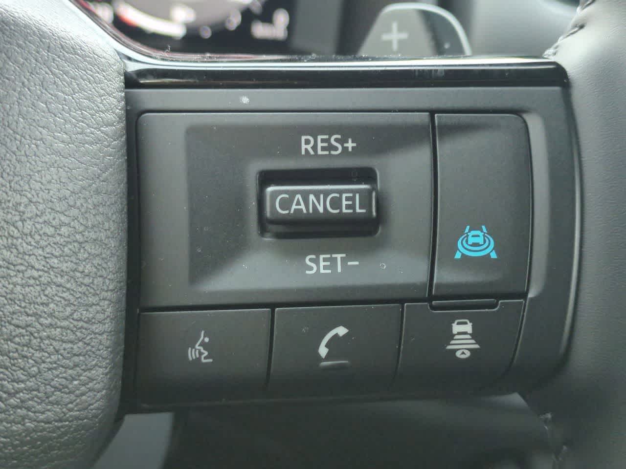 Nissan Rogue Platinum FWD 2025