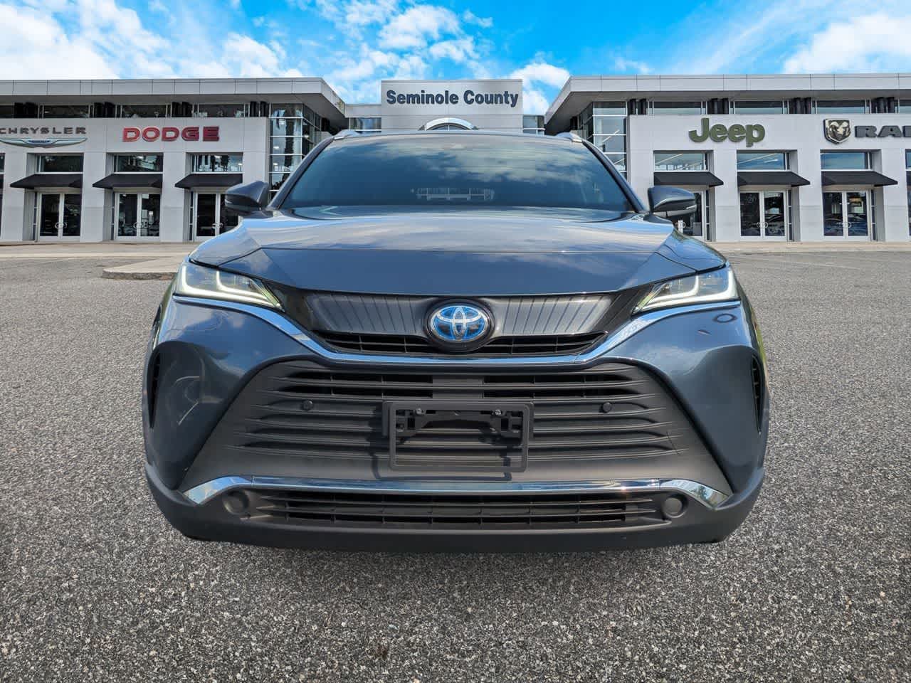 Toyota Venza XLE 2022
