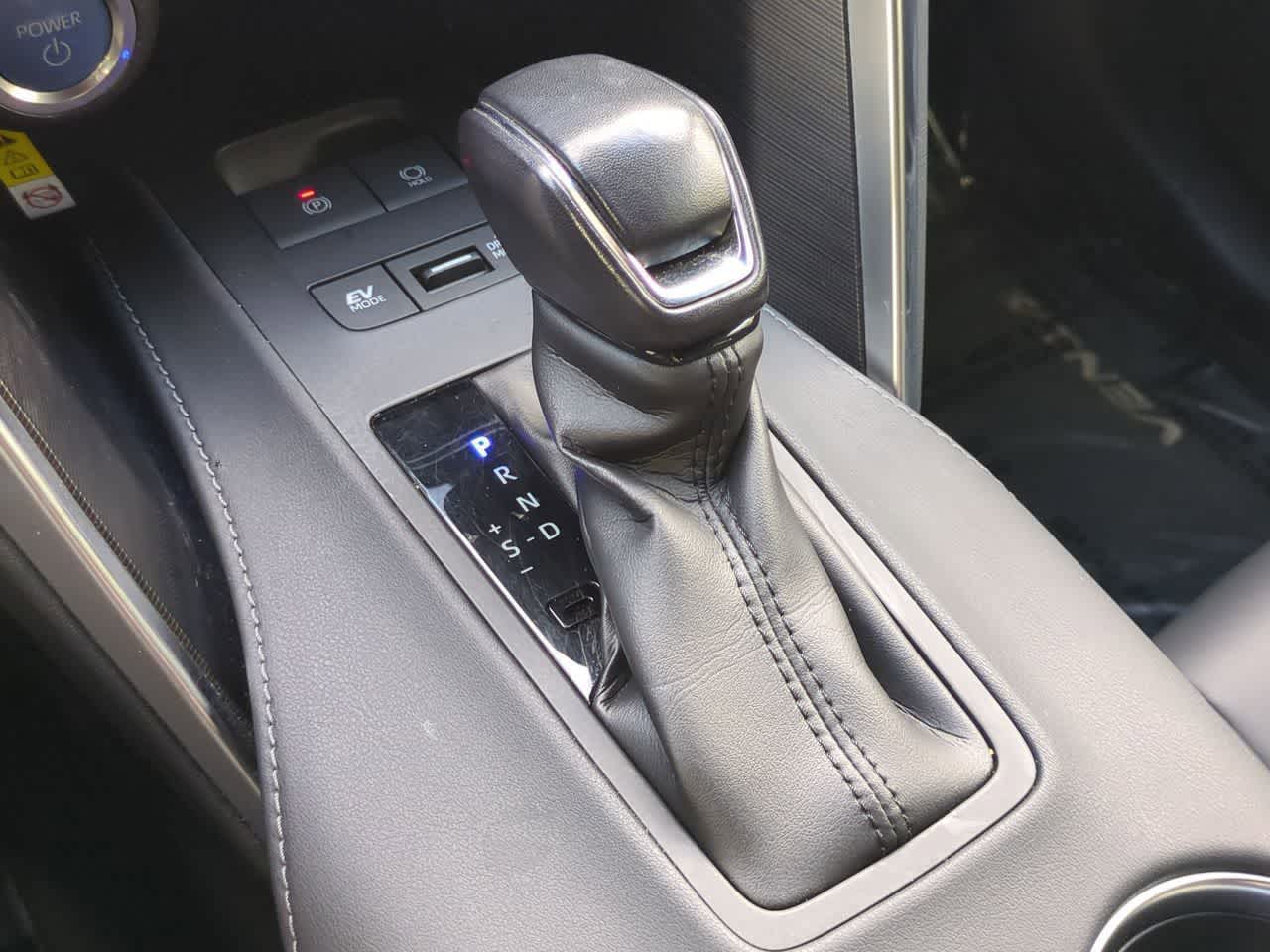 Toyota Venza XLE 2022